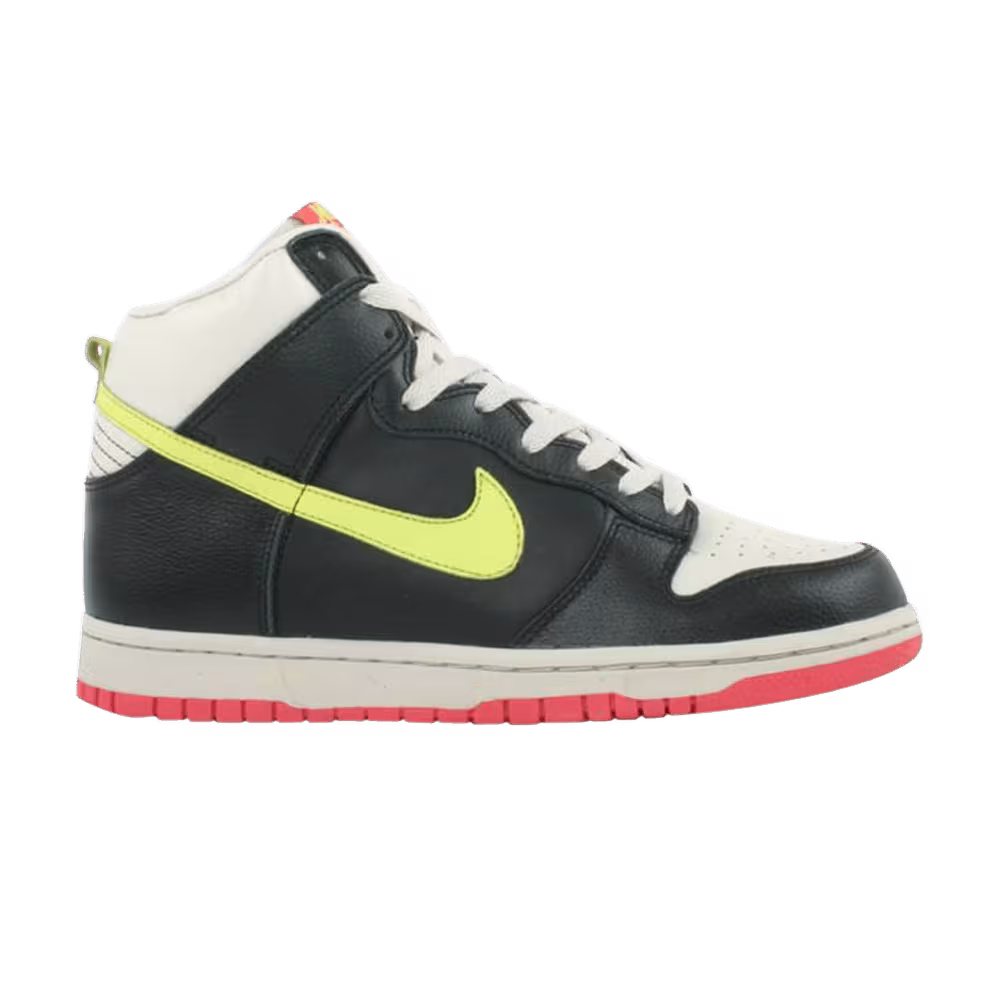 Nike Women's Dunk Hi pac man
