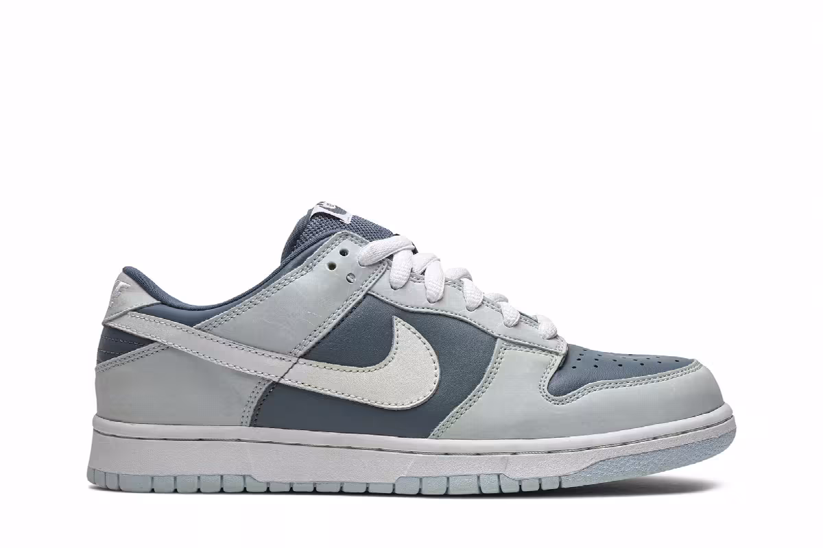 Nike W'S Dunk Low Pro, view 2
