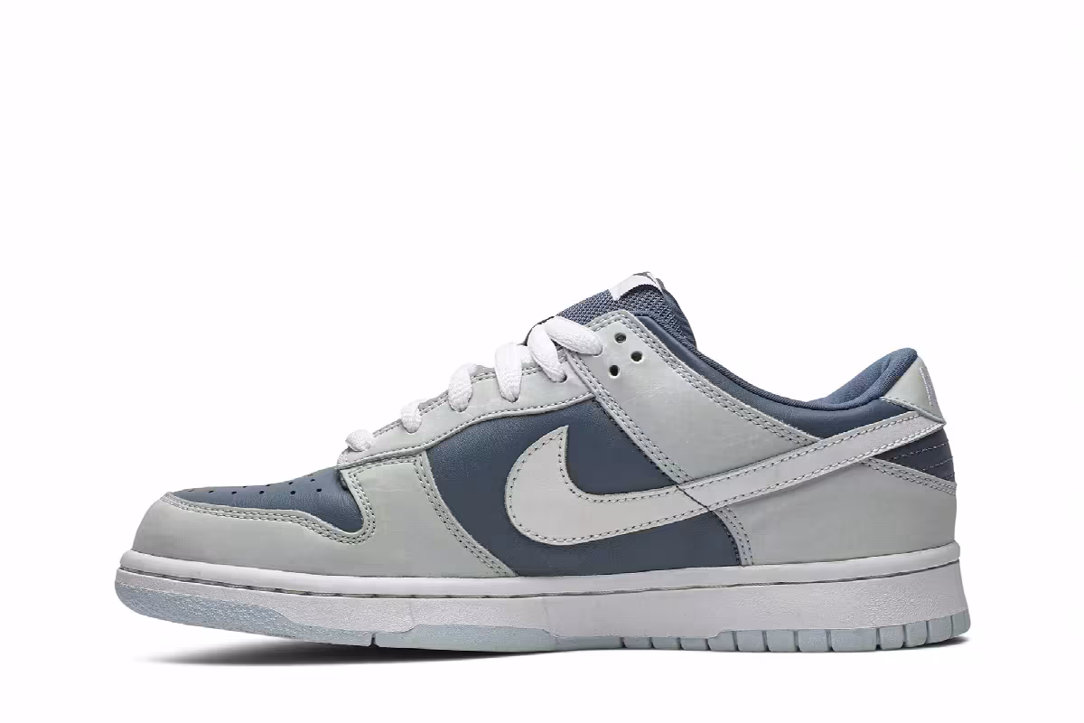 Nike W'S Dunk Low Pro, view 4