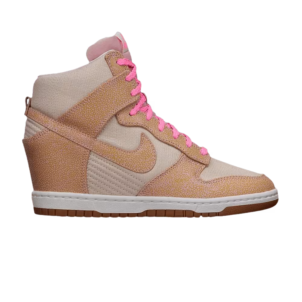 Nike Women's Dunk Sky High VNTG Desert Sand Gum
