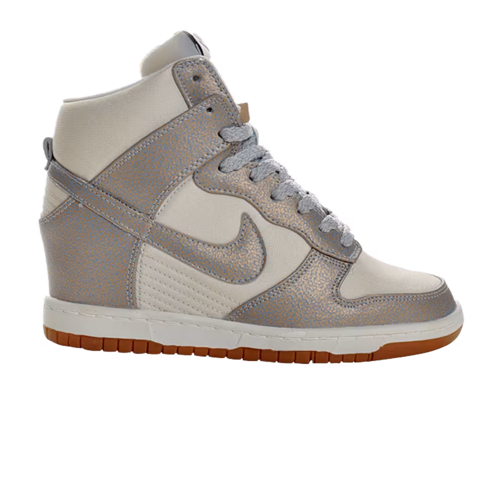 Nike Women's Dunk Sky High Silver Ice Blue