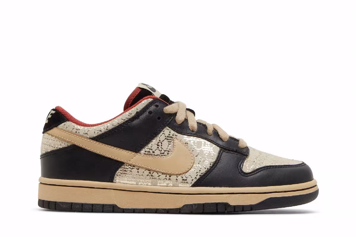 Nike Women's Dunk Low Premium, view 2