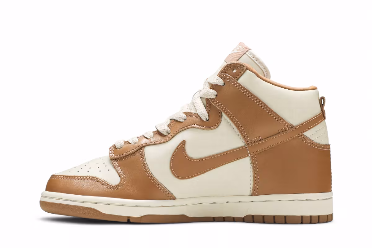 Nike W'S Dunk High, view 4