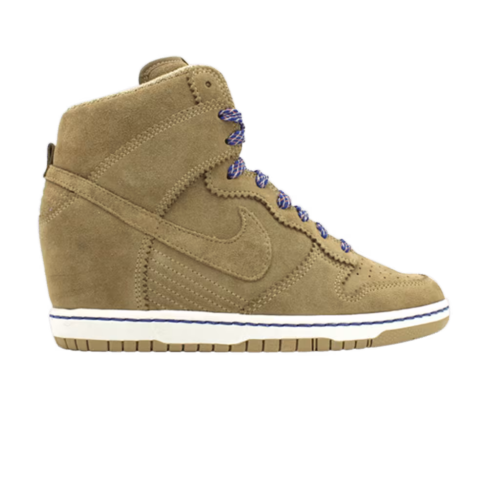 Nike Women's Dunk Sky High