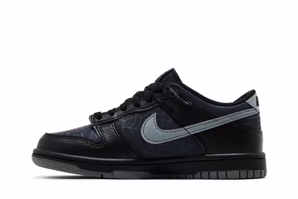 Nike Dunk Low GS Symbiote, view 4