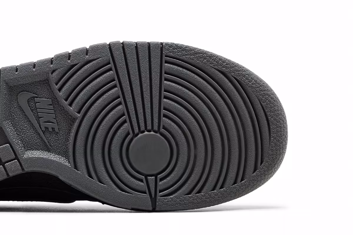 Nike Dunk Low GS Symbiote, view 6