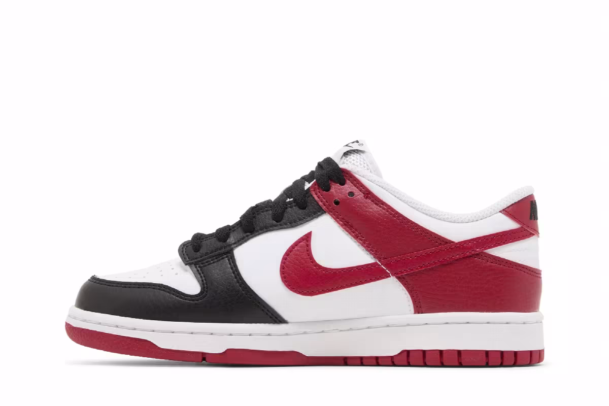 Nike Dunk Low GS Black Toe, view 4