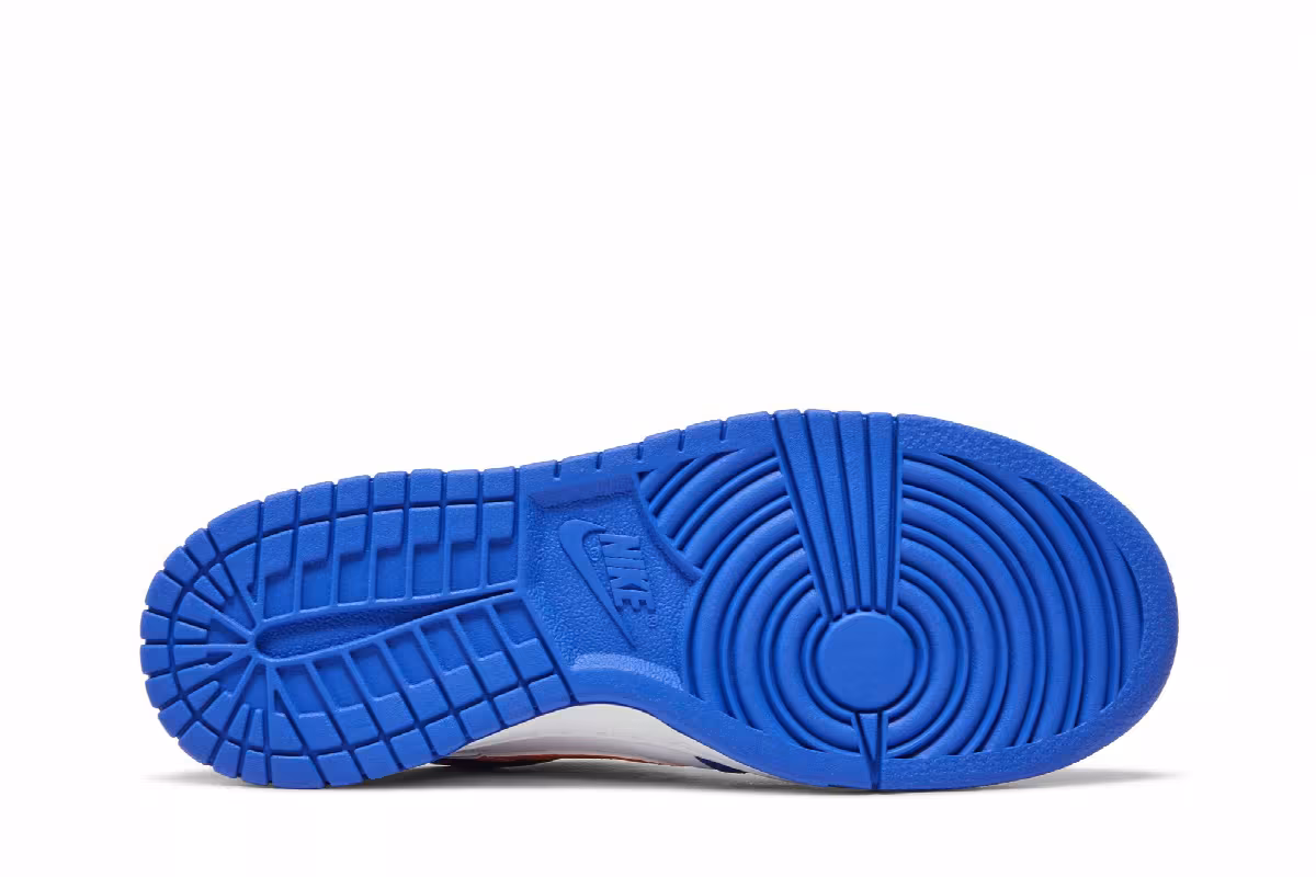 Nike Dunk Low GS Knicks, view 5