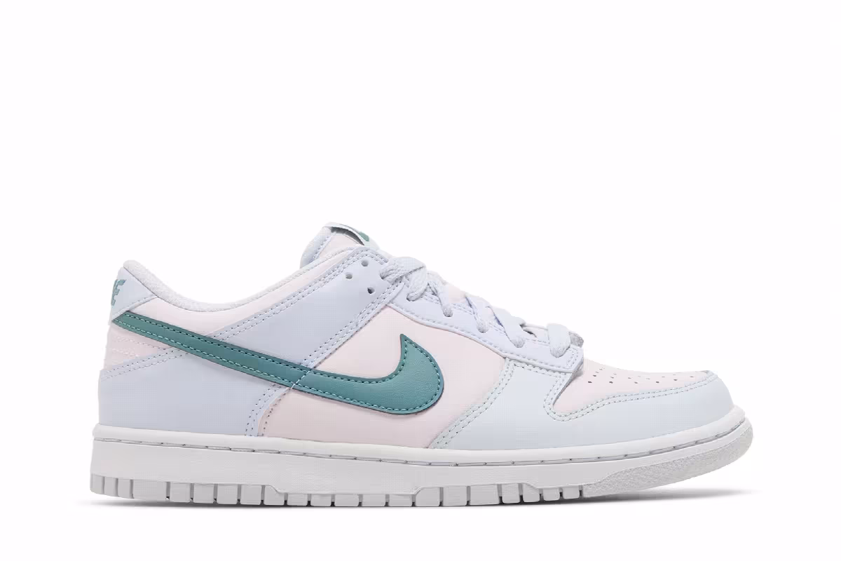 Nike Dunk Low GS Mineral Teal, view 2