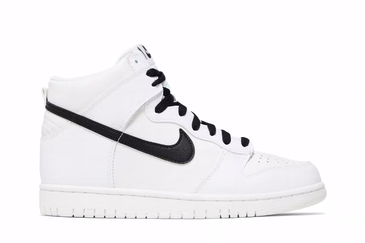 Nike Dunk High GS Reverse Panda, view 2
