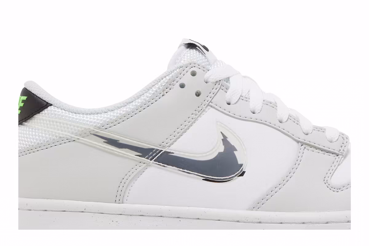 Nike Dunk Low GS Glitch Swoosh, view 3