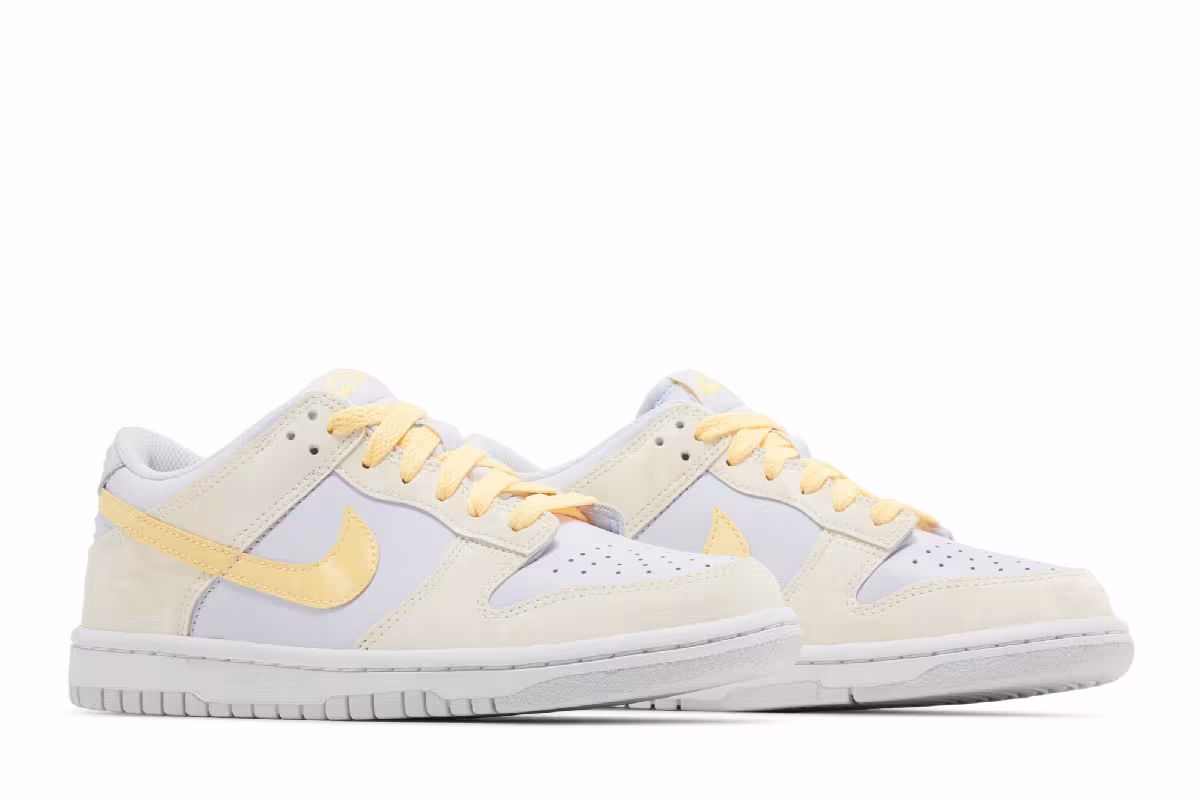 Nike Dunk Low GS Melon Tint, view 9
