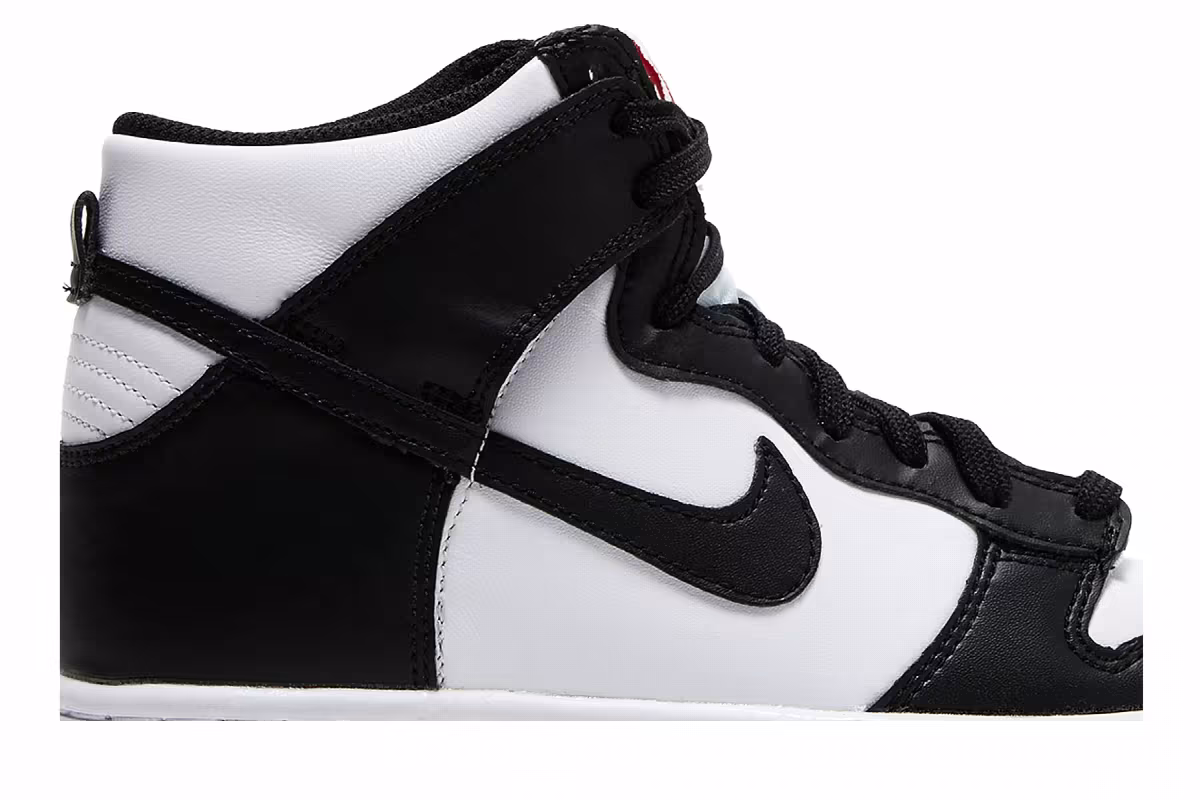 Nike Dunk High GS Black White, view 3