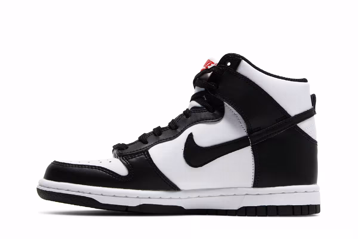 Nike Dunk High GS Black White, view 4