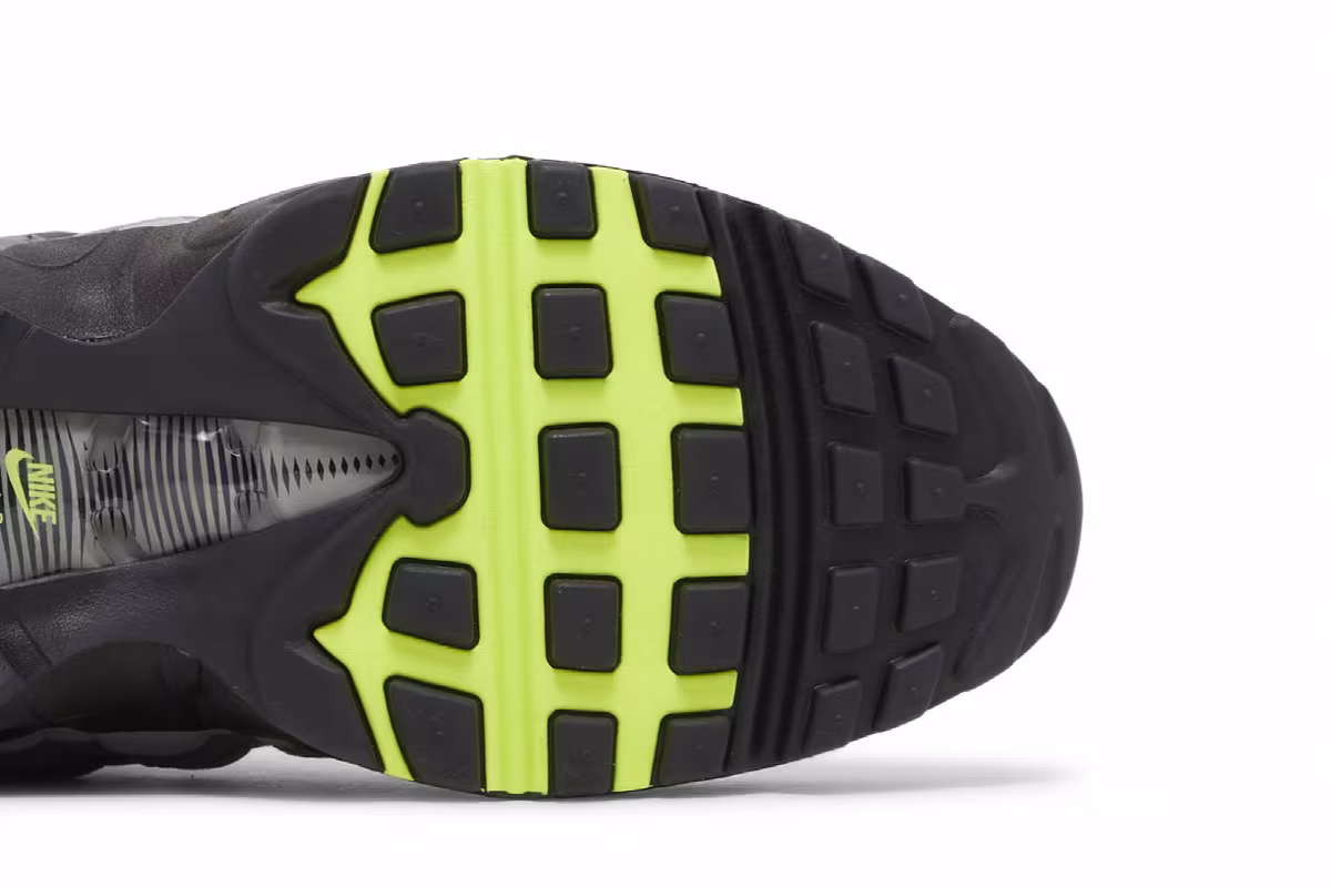 Nike Air Max 95 Black Neon, view 6