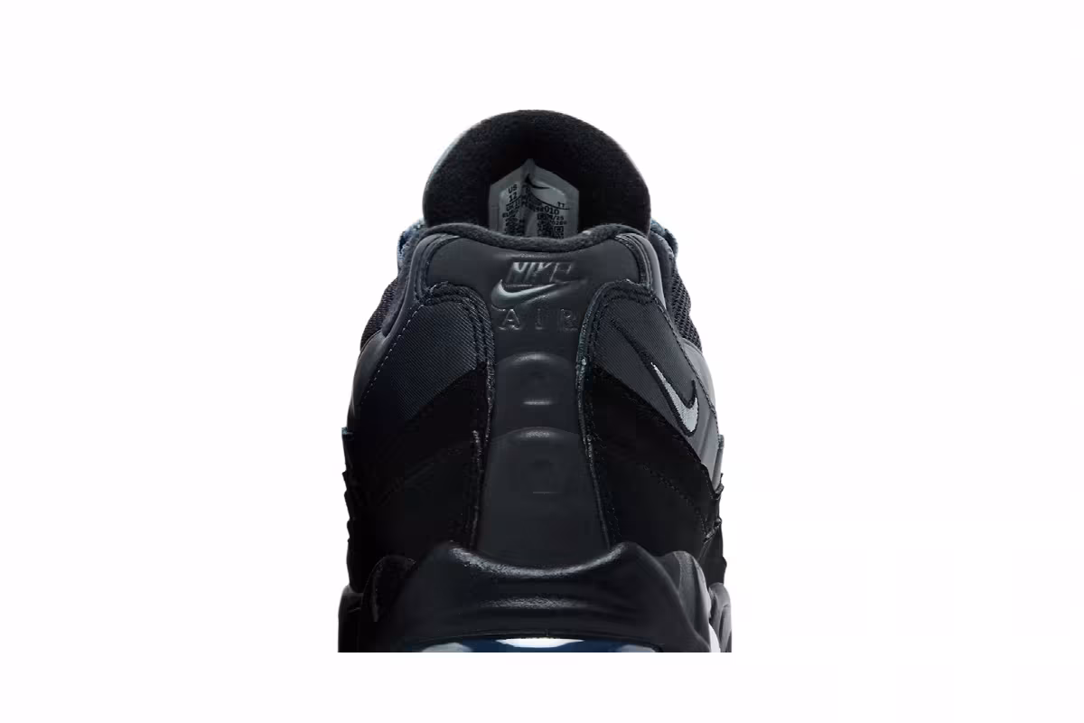 Nike Air Max 95 Black Metallic Silver, view 8