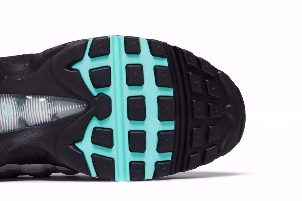 Nike Air Max 95 Hyper Turquoise, view 6