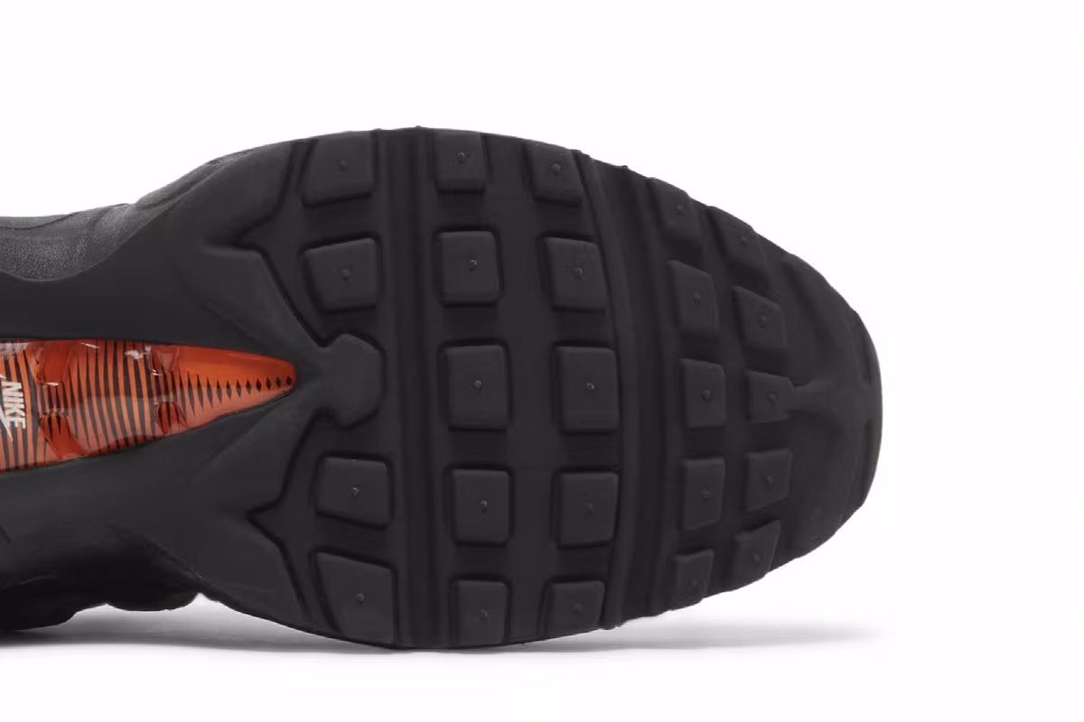 Nike Air Max 95 Black Grey Safety Orange, view 6