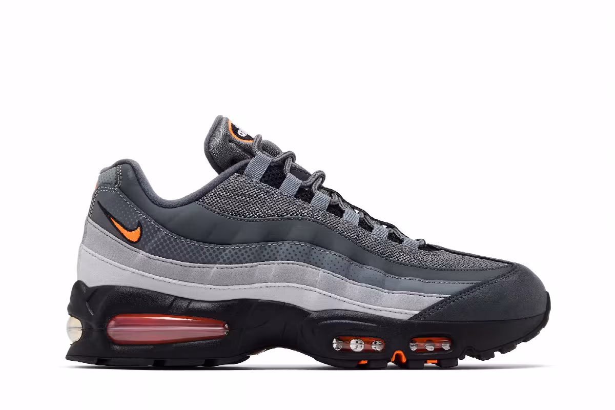 Nike Air Max 95 Big Bubble Black - Total Orange, view 2