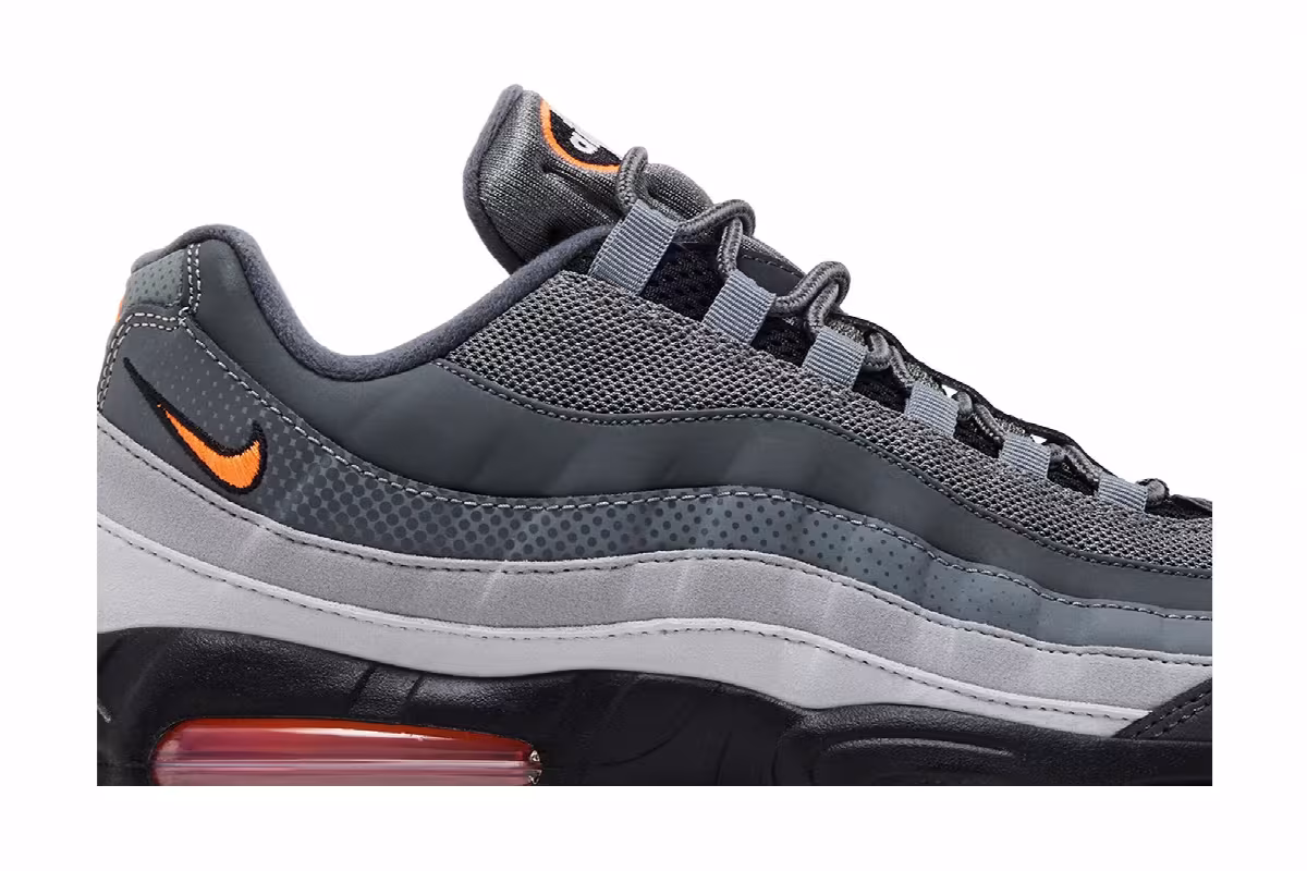 Nike Air Max 95 Big Bubble Black - Total Orange, view 3