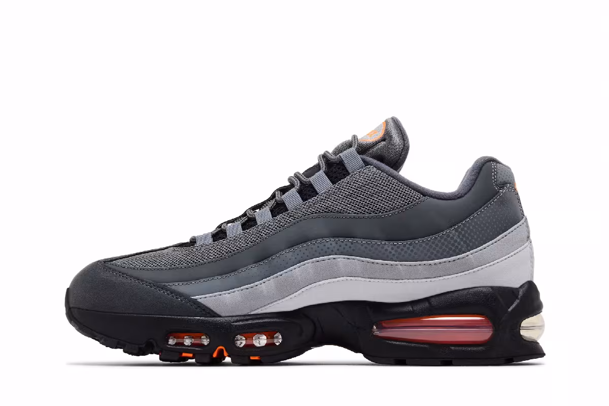 Nike Air Max 95 Big Bubble Black - Total Orange, view 4