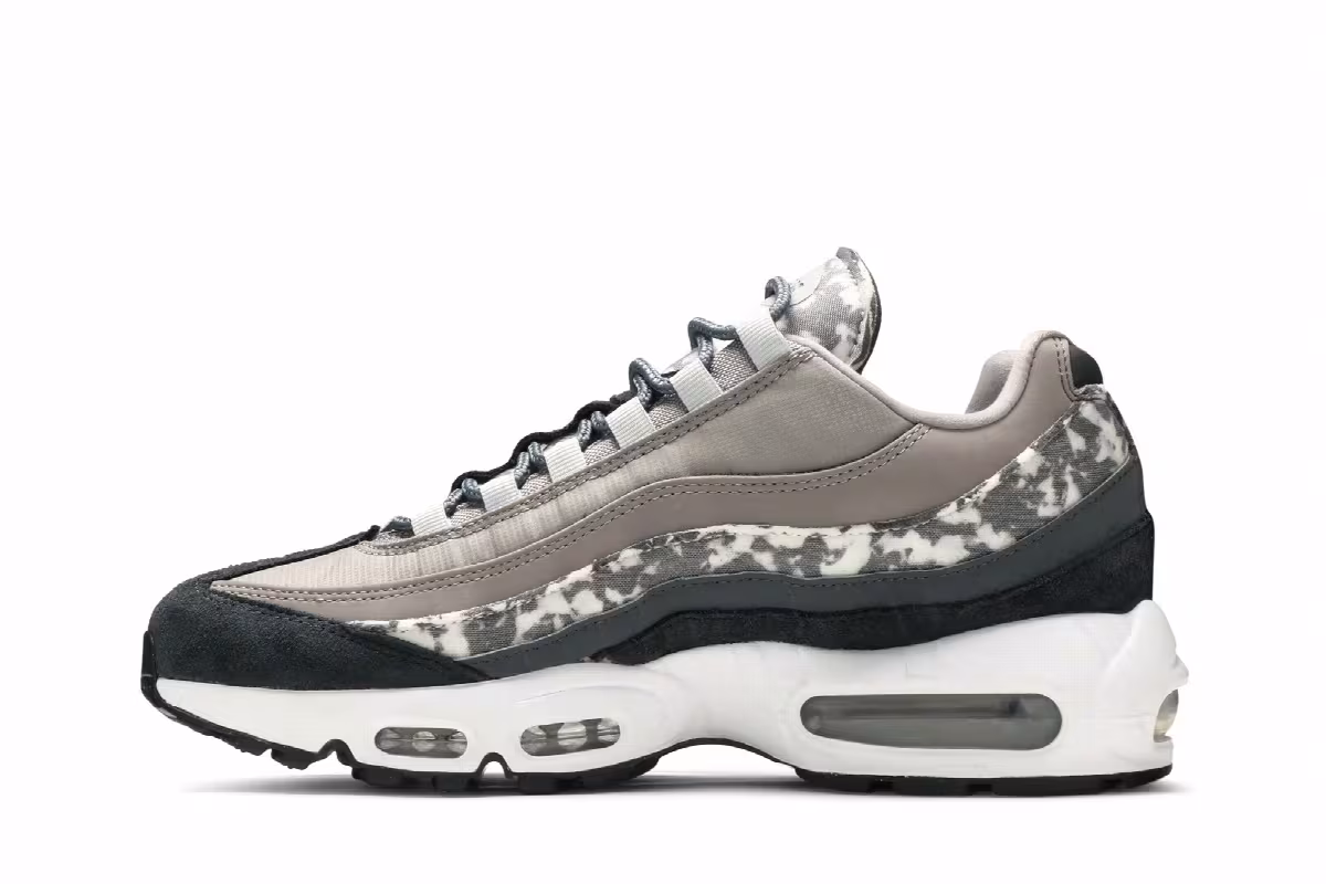 Nike Air Max 95 SE Enigma Stone Camo, view 4