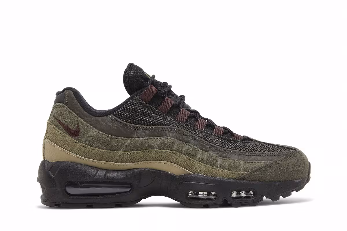Nike Air Max 95 Black Earth, view 2