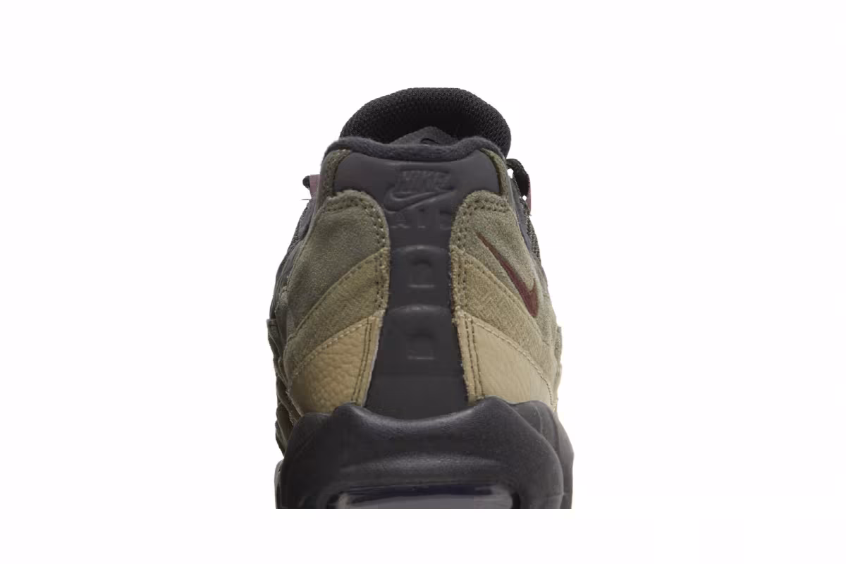 Nike Air Max 95 Black Earth, view 8