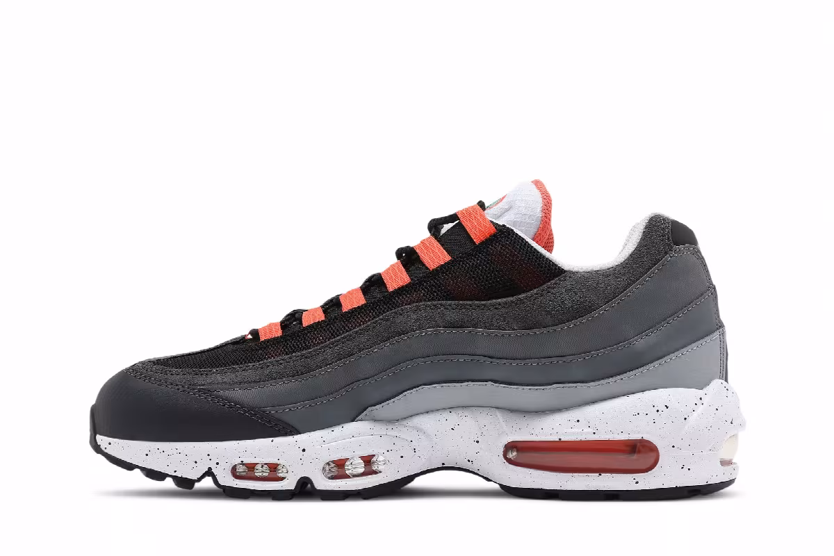 Nike Air Max 95 Black Speckled, view 4