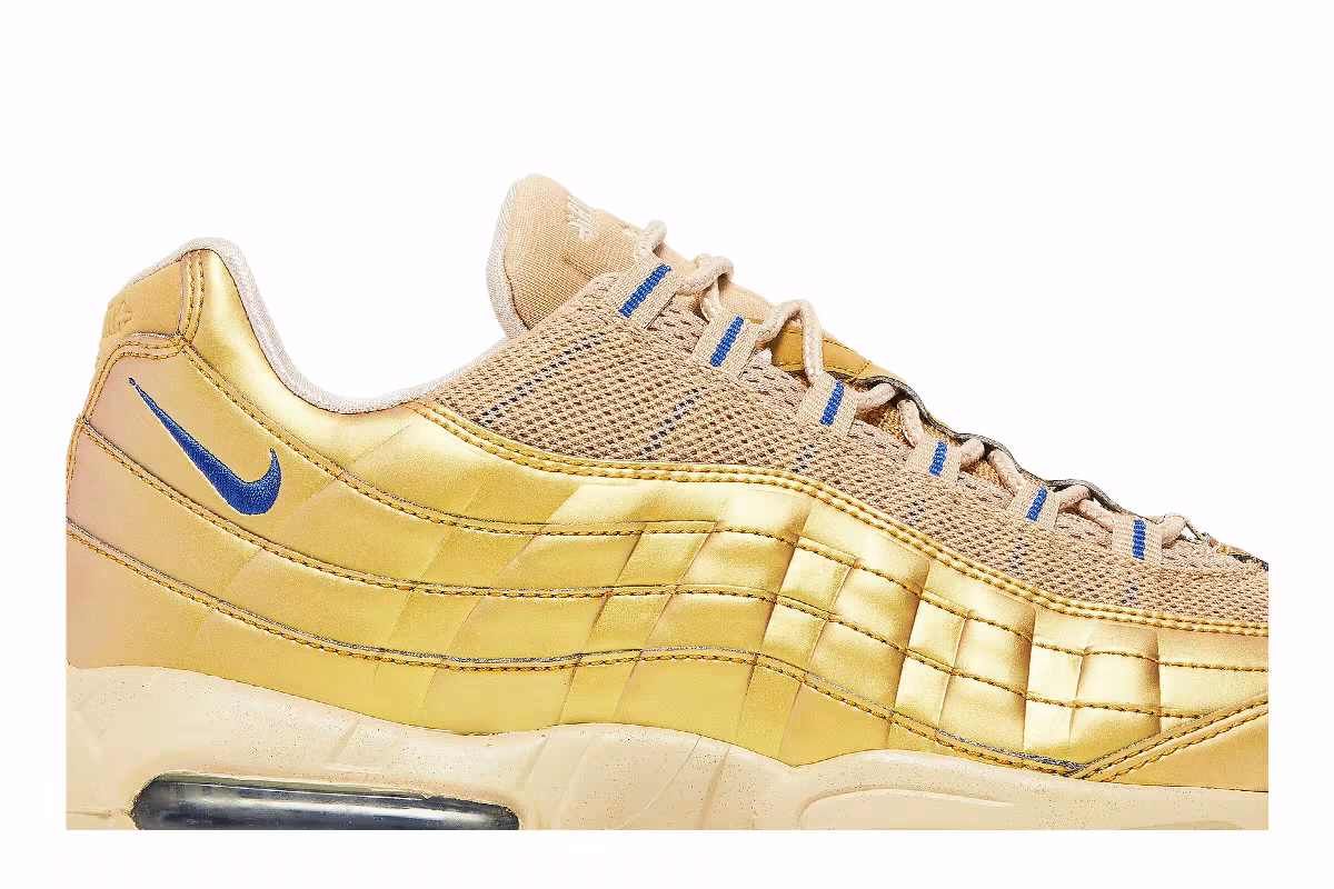 Nike Air Max 95 Premium Kashima Antlers, view 3