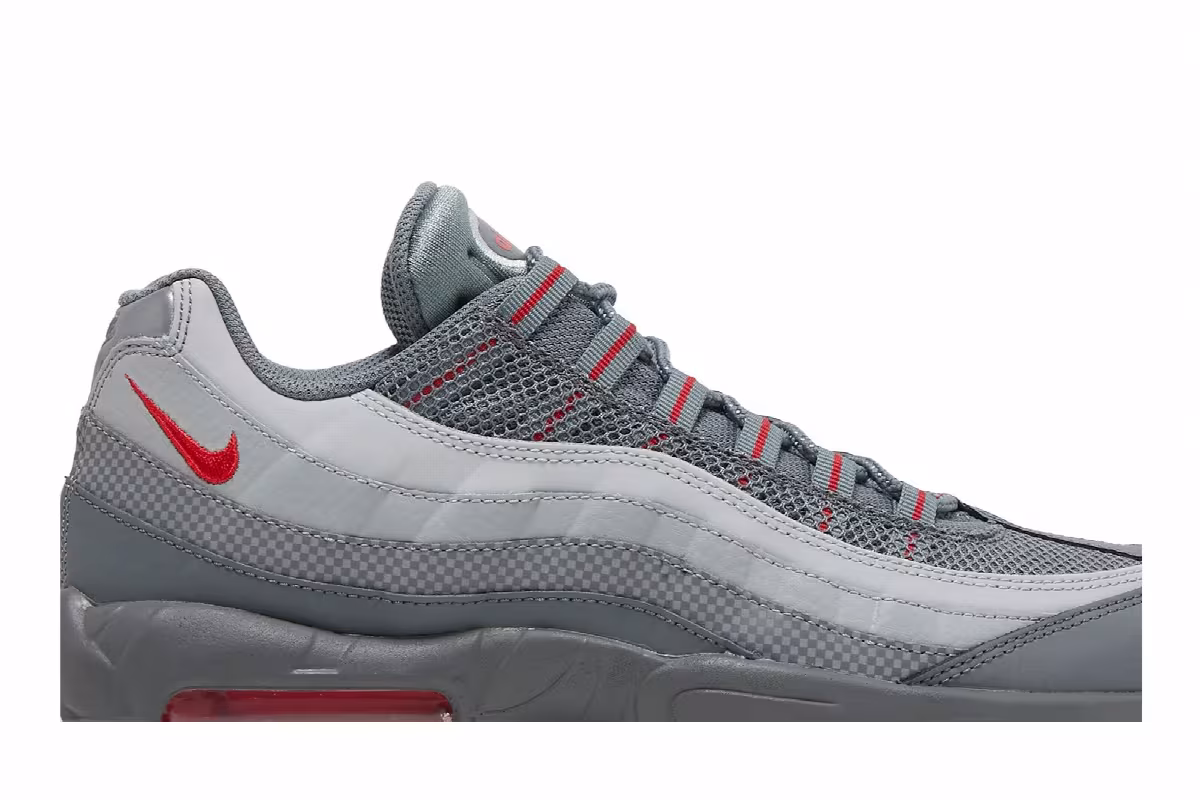 Nike Air Max 95 Essential Smoke Grey University Red, view 3