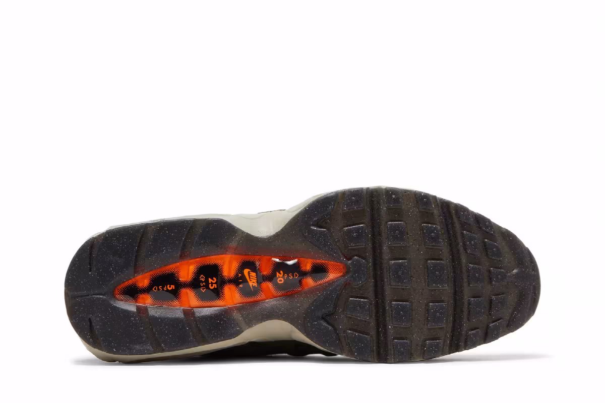 Nike Air Max 95 SE Surplus Supply, view 5