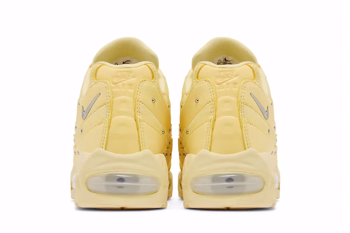 Nike Women's Air Max 95 Soft Yellow, view 7