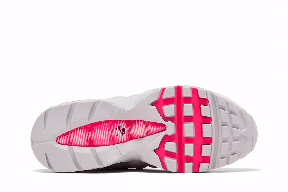 Nike Women's Air Max 95 OG Vast Grey Hyper Pink, view 5