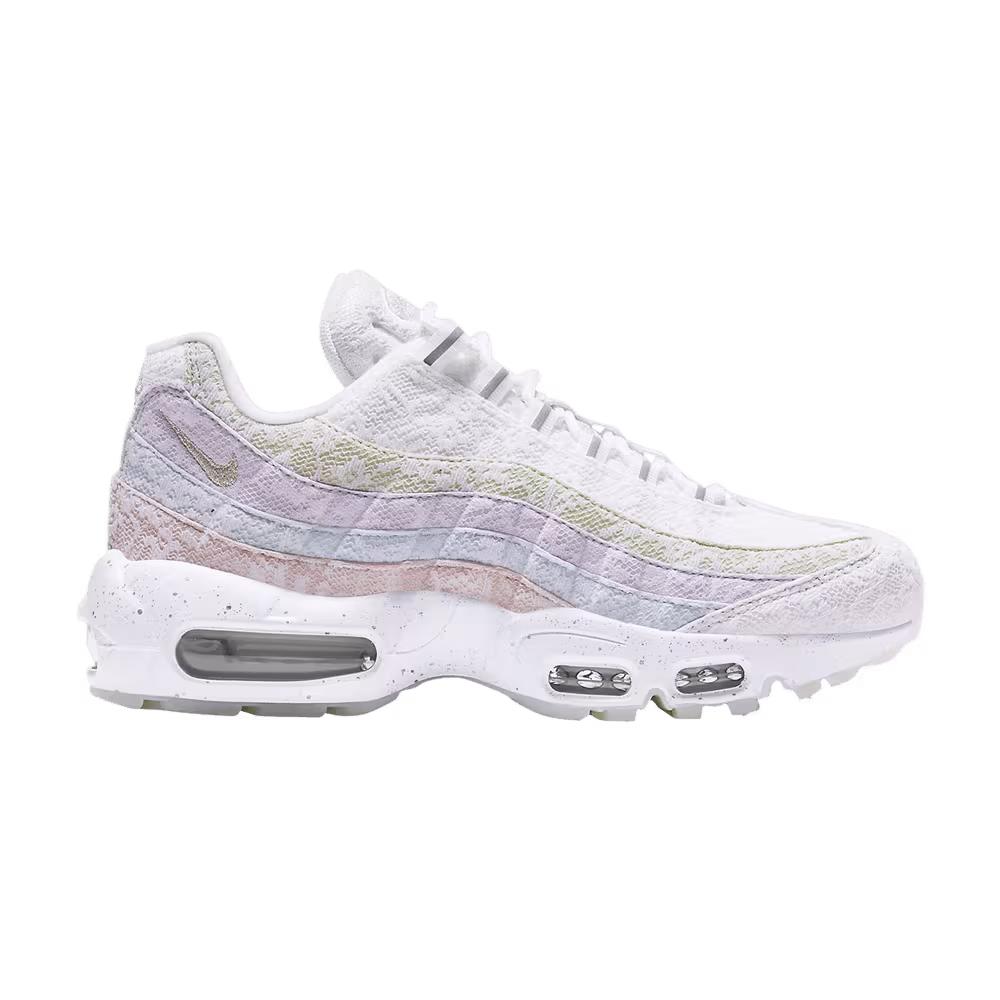 Nike Women's Air Max 95 Premium Overlace