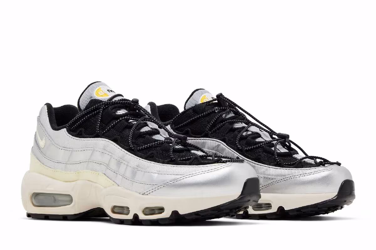 Nike Women's Air Max 95 Speed Lacing - Metallic Silver, view 9