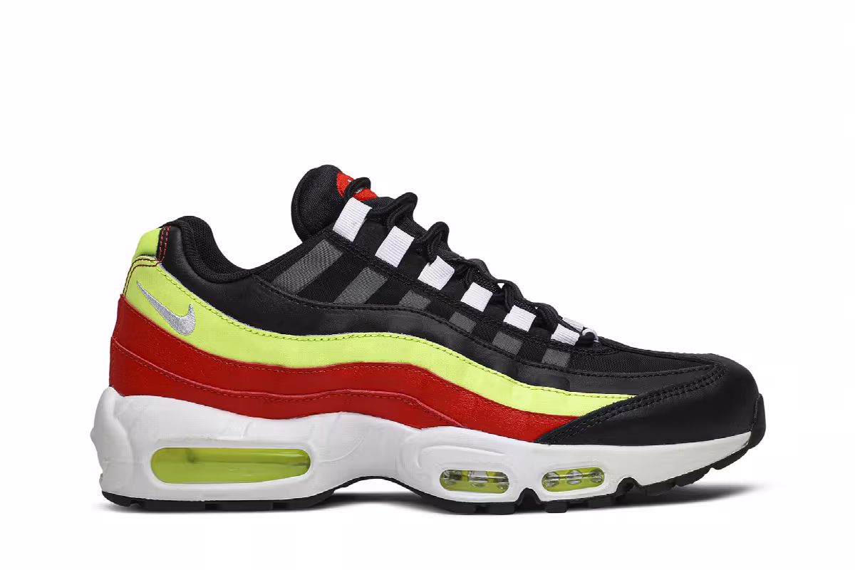 Nike Women's Air Max 95 Neon Red, view 2