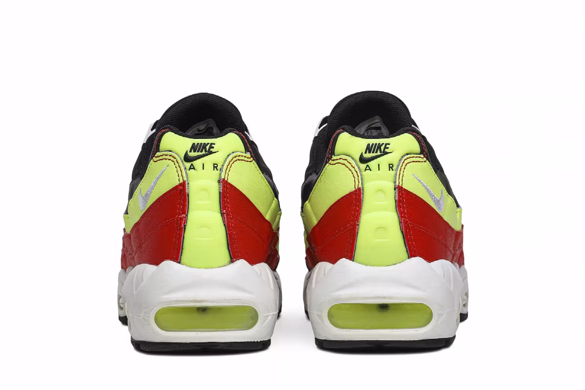 Nike Women's Air Max 95 Neon Red, view 7