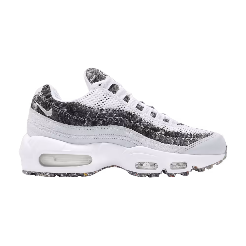 Nike Women's Air Max 95 Crater SE Aura Light Smoke Grey