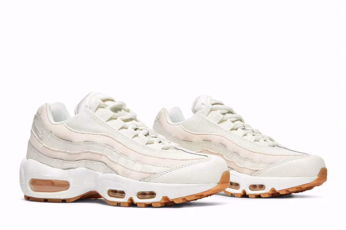 Nike Women's Air Max 95 Sail, view 9