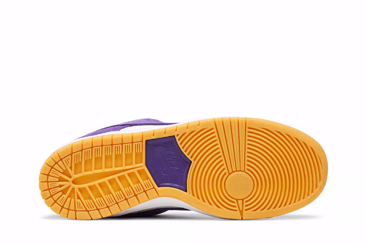 Nike Dunk Low SB Purple Suede, view 5