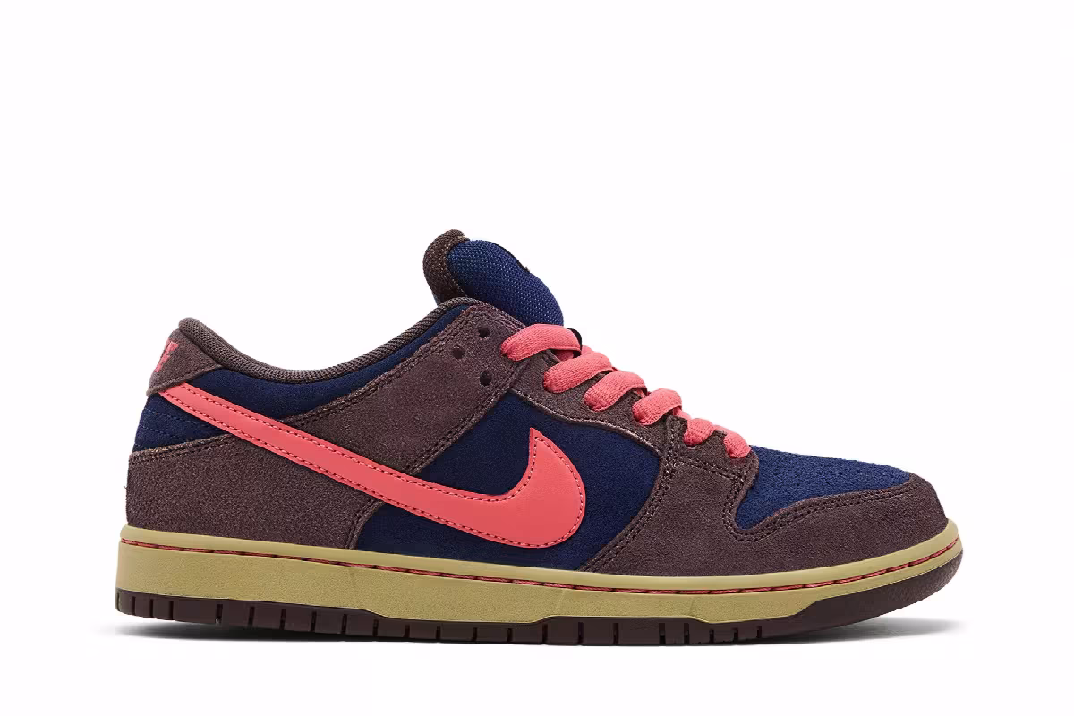 Nike Dunk Low SB Baroque Brown Adobe, view 2
