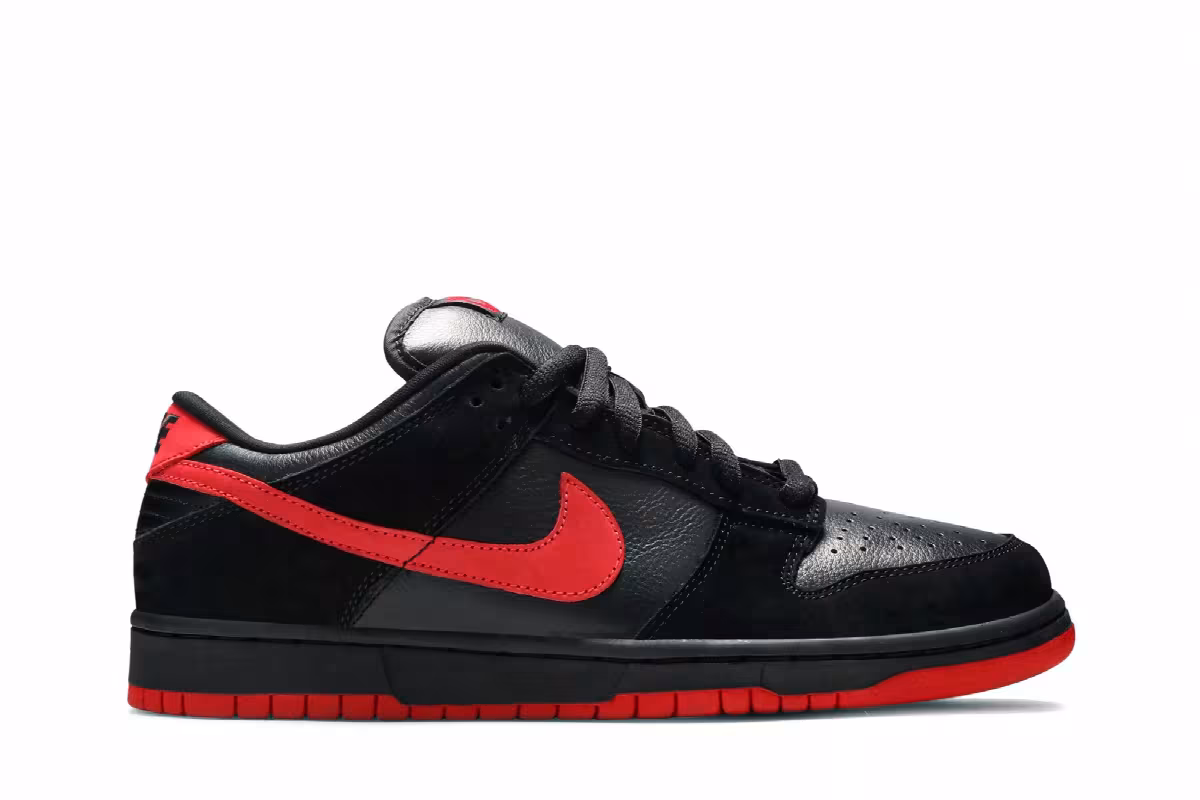 Nike Dunk Low Pro SB Vamps, view 2