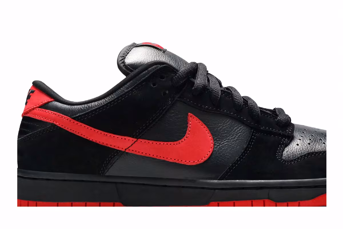 Nike Dunk Low Pro SB Vamps, view 3
