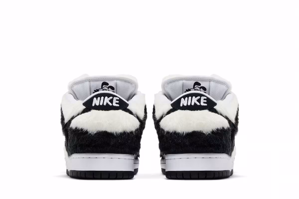 Verdy x Nike Dunk Low SB Vick, view 7