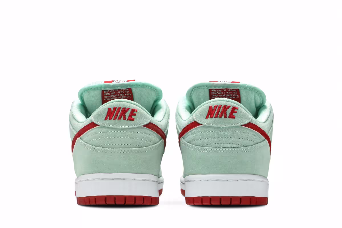 Nike Dunk Low Pro SB Mint Red, view 7