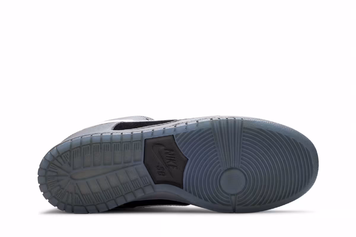 Nike Dunk Low Premium SB Petosky, view 5