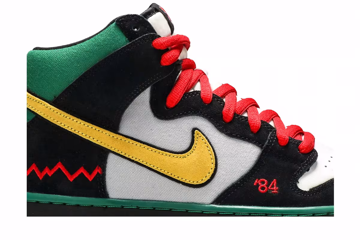 Nike Dunk High Pro Premium SB Mcrad, view 3