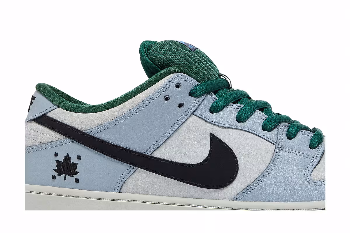 Nike Dunk Low Premium SB Maple Leaf, view 3