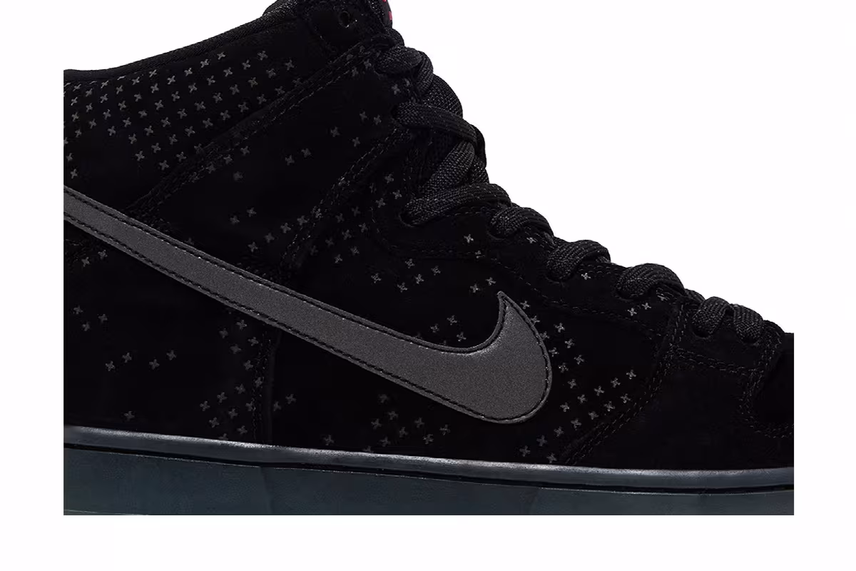 Nike SB Dunk High Premium Flash, view 3